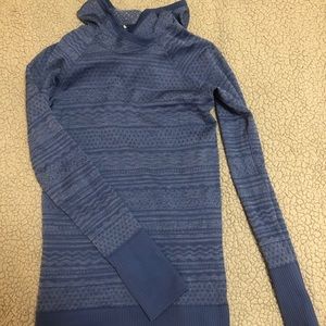 Lululemon long sleeve workout top with hoodie
